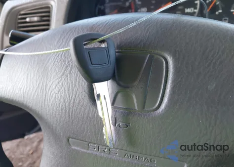 2001 Honda Accord 2.3 Lx from USA, damaged, VIN 1HGCG55481A107764